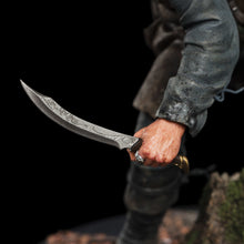 Load image into Gallery viewer, The Lord of the Rings Aragorn at Amon Hen 1/6 Scale Statue
